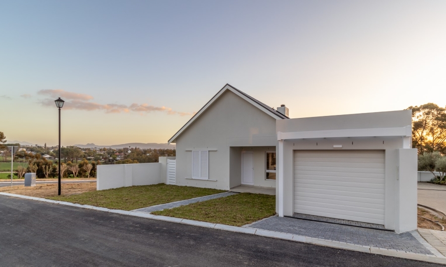 3 Bedroom Property for Sale in Berg En Dal Western Cape